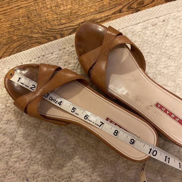 Prada slides - Picture 11 of 12